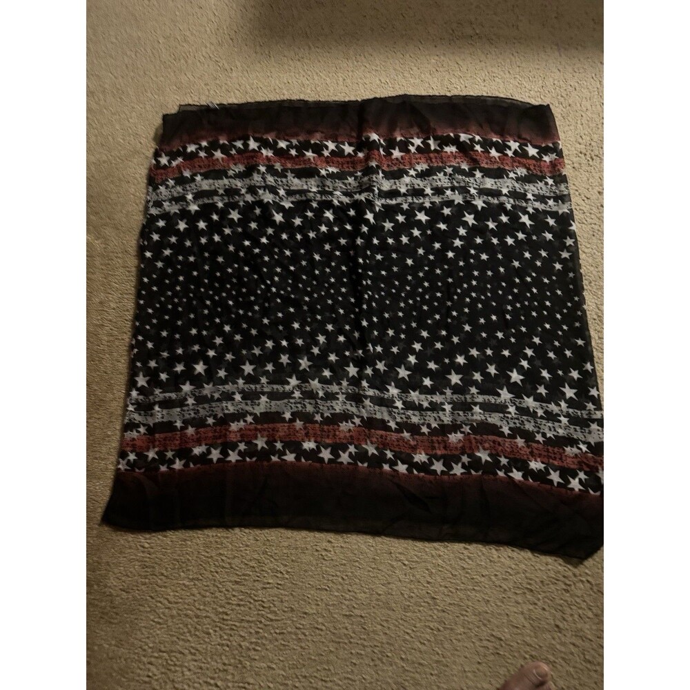 Nollia  Circular Scarf